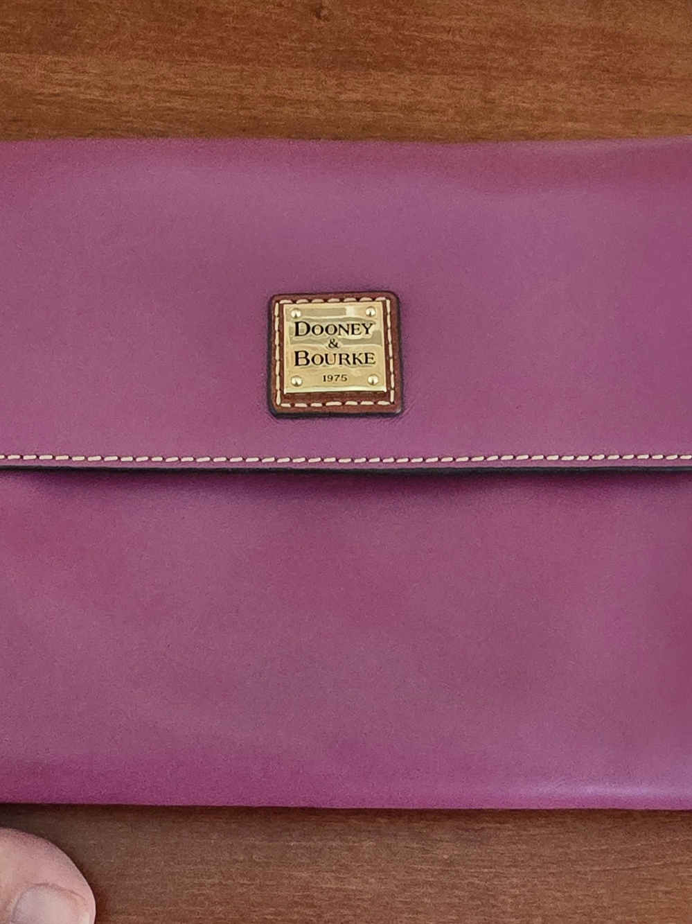 Dooney & Bourke Wexford Leather Hunter Crossbody Bag Mauve Pink - Like New